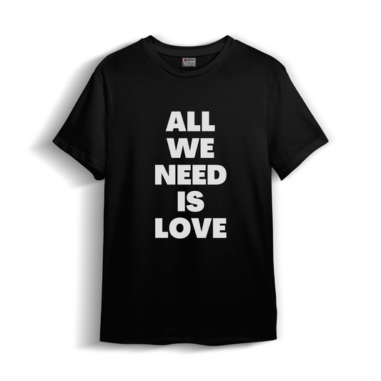 Polera Estampado de All We Need Is Love