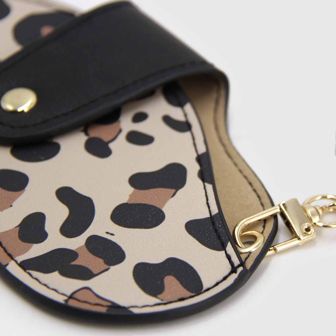Estuche colgante para lentes diseño animal print